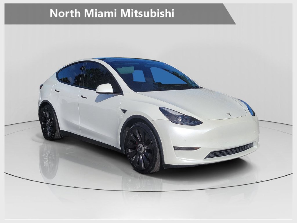Used 2022 Tesla Model Y Performance AWD/4WD image 1