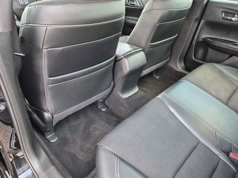Certified 2017 Honda Accord Sport image 17
