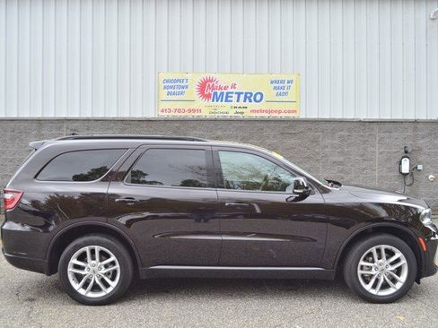 Used 2024 Dodge Durango GT image 9