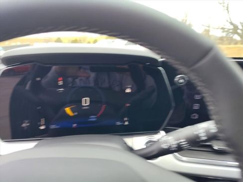 New 2026 Chevrolet Trax LT w/ Driver Confidence Package image 14