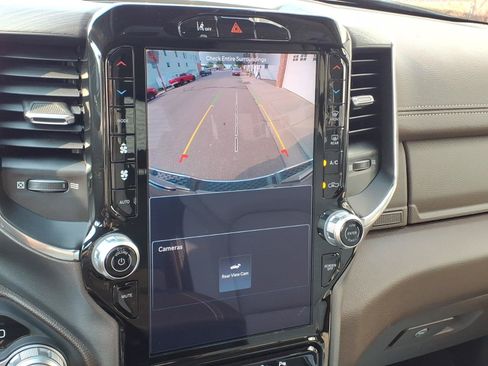 Used 2025 RAM 1500 Laramie w/ Bed Utility Group AWD/4WD image 14