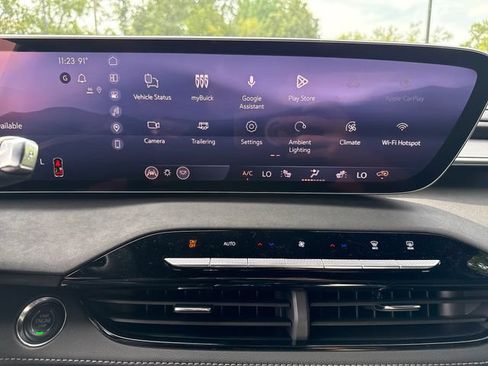 New 2027 Buick Enclave Sport Touring w/ Power Package FWD image 21