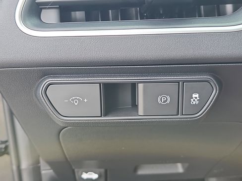 New 2025 Kia K4 LXS image 30