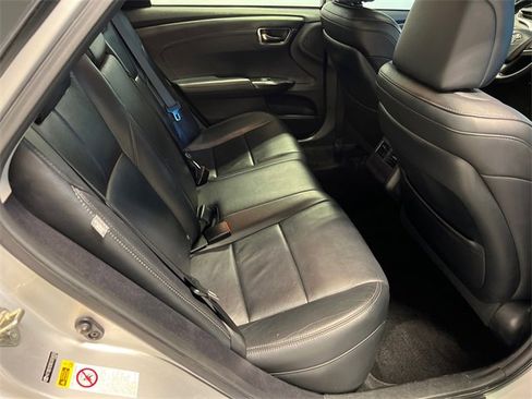 Used 2014 Toyota Avalon XLE Premium image 12