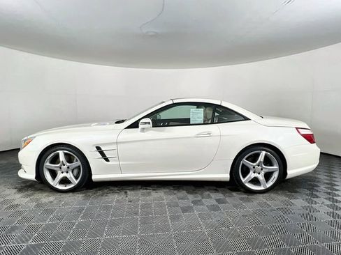 Used 2013 Mercedes-Benz SL 550 image 3