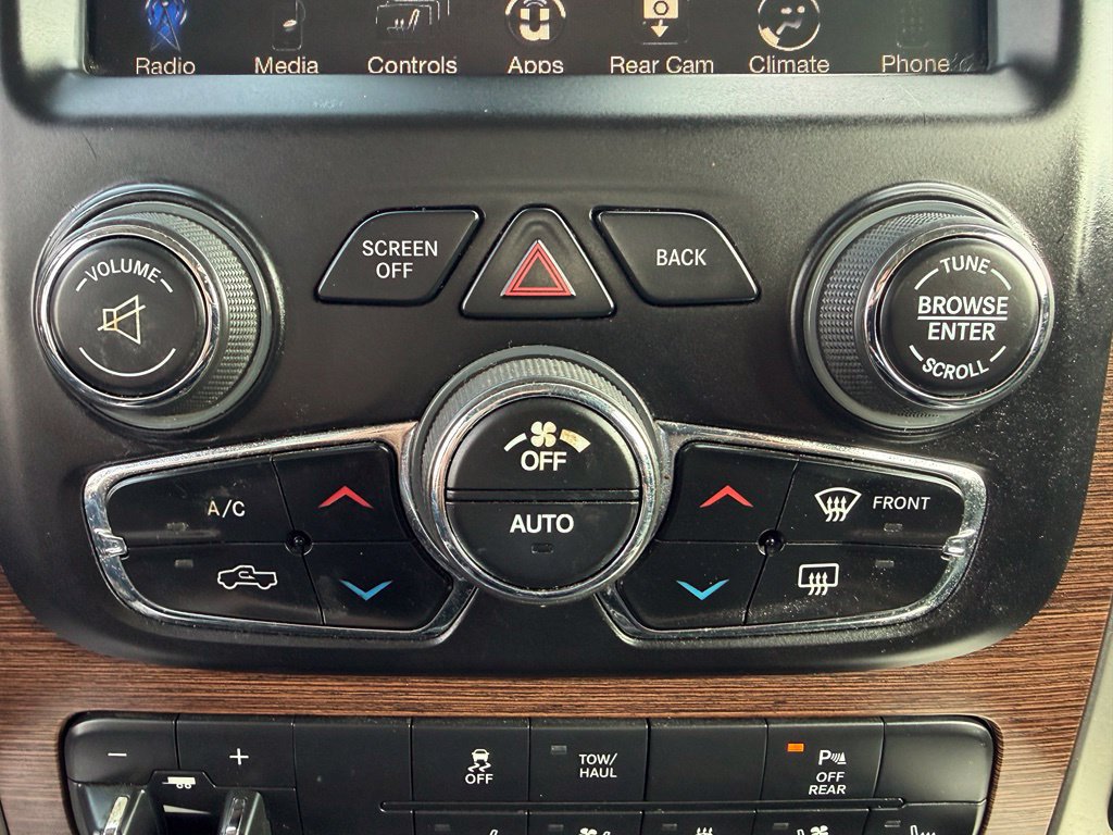Used 2016 RAM 1500 Laramie AWD/4WD image 6