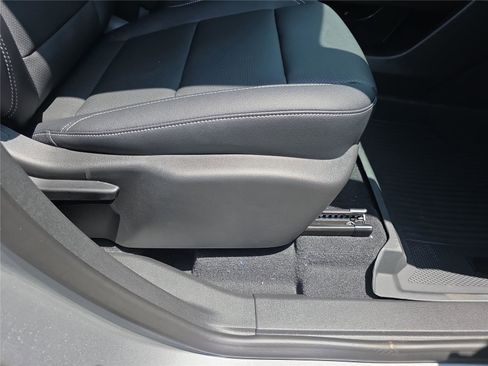 New 2026 Chevrolet Traverse LT w/ Driver Confidence Package FWD image 14
