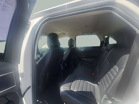 Used 2024 Ford Edge SEL w/ Convenience Package AWD/4WD image 19