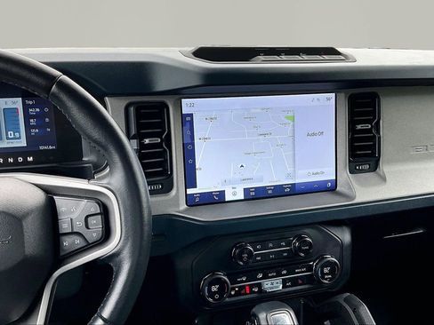Certified 2024 Ford Bronco Outer Banks AWD/4WD image 6