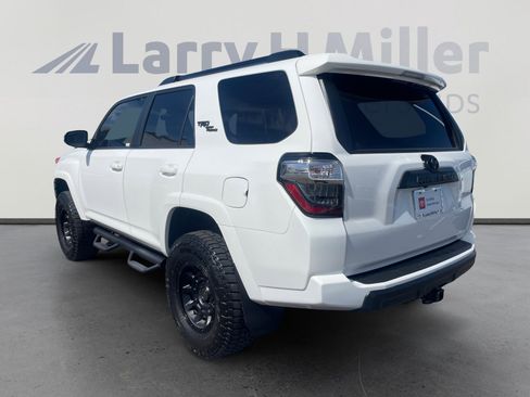 Certified 2023 Toyota 4Runner TRD Off-Road Premium w/ Moonroof Package image 3
