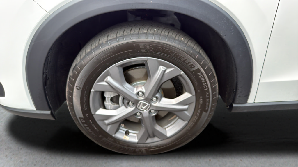 Used 2026 Honda HR-V LX image 28