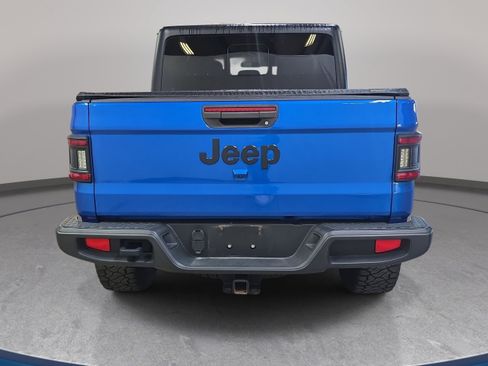 Used 2022 Jeep Gladiator Sport AWD/4WD image 7