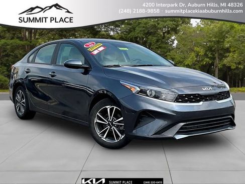 Certified 2023 Kia Forte LXS FWD image 1