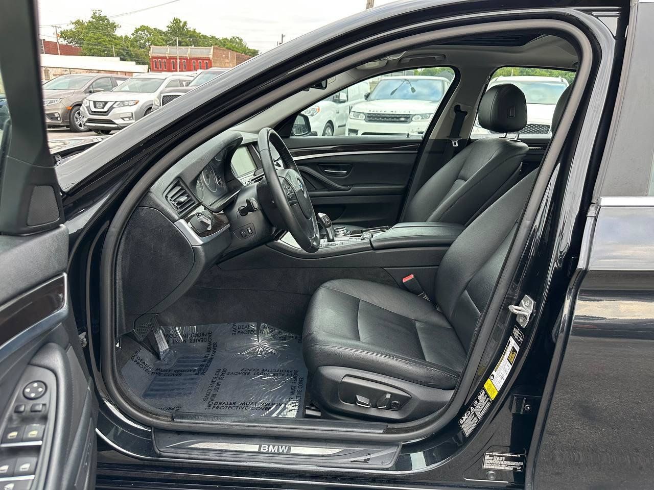 Used 2014 BMW 528i xDrive Sedan AWD/4WD image 14