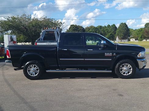 Used 2016 RAM 2500 Laramie RWD image 2