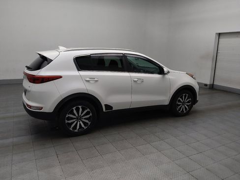 Used 2017 Kia Sportage EX image 10