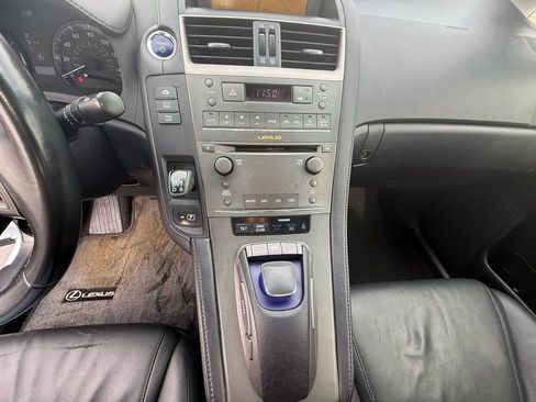 Used 2010 Lexus HS 250h image 17