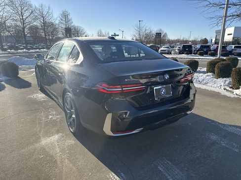 New 2026 BMW 530i xDrive AWD/4WD image 3