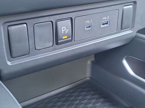 New 2026 Nissan Frontier SV w/ Tow Package image 19