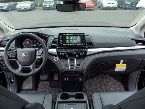 New 2026 Honda Odyssey EX-L image 17