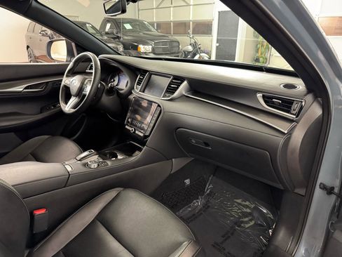 Used 2024 INFINITI QX55 Luxe w/ Cargo Package image 39