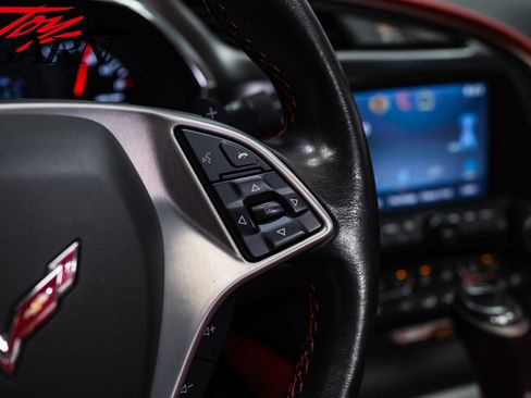 Used 2015 Chevrolet Corvette Z06 w/ 3LZ Preferred Equipment Group RWD image 43