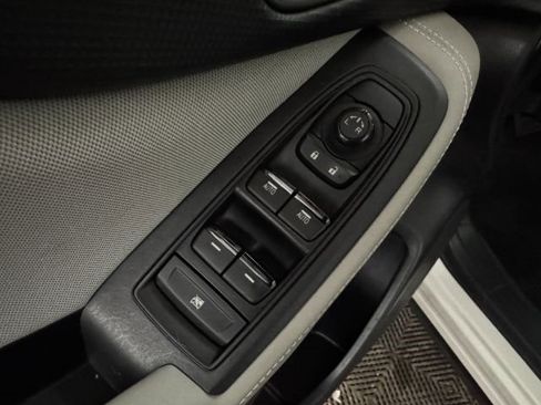 Used 2021 Subaru Forester Premium w/ Popular Package #1 image 16