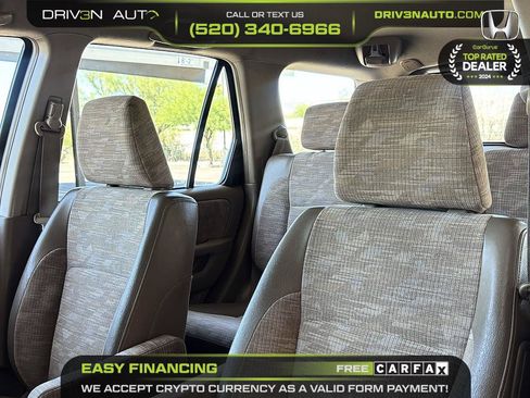 Used 2004 Honda CR-V LX image 10