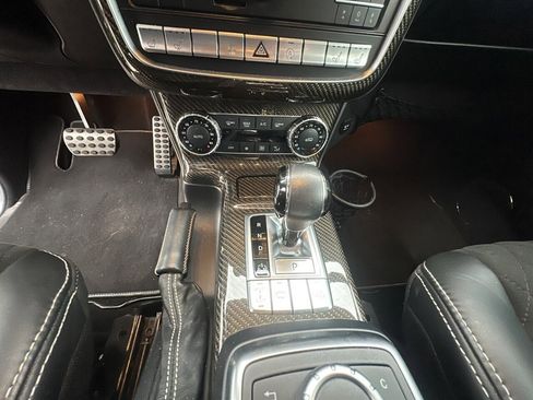 Used 2017 Mercedes-Benz G 550 Squared image 13