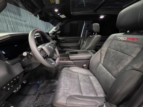 Used 2024 Toyota Sequoia TRD Pro AWD/4WD image 18