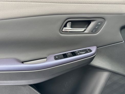 New 2026 Nissan Leaf Platinum+ w/ Cargo Package (Platinum+) image 8