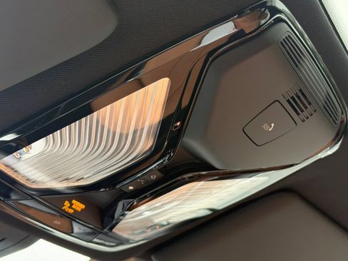 Certified 2025 BMW 430i w/ Premium Package image 23