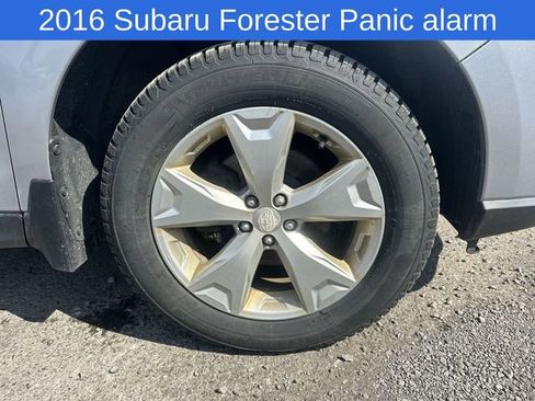 Used 2016 Subaru Forester 2.5i Premium w/ All-Weather Package AWD/4WD image 24