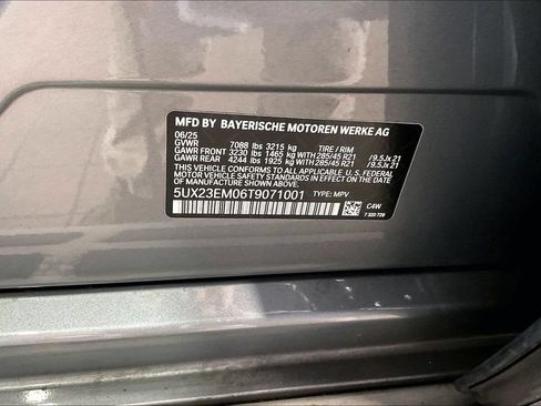Used 2026 BMW X7 xDrive40i AWD/4WD image 37