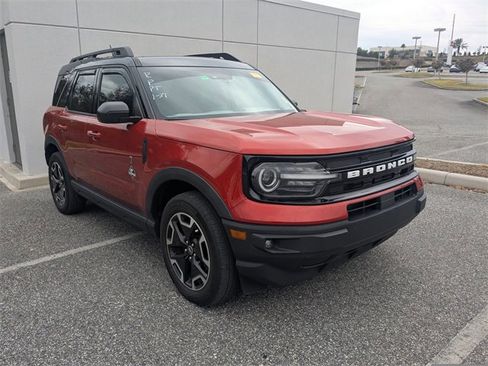 Used 2022 Ford Bronco Sport Outer Banks image 1