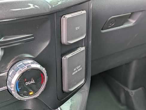 Used 2023 Ford F150 XLT w/ Equipment Group 302A High RWD image 32