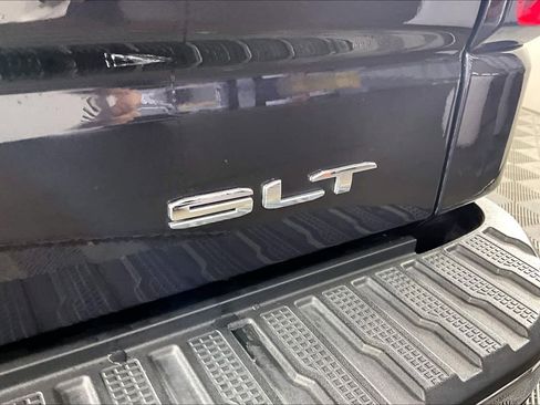 Used 2023 GMC Sierra 1500 SLT RWD image 10