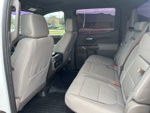 Used 2020 GMC Sierra 1500 Elevation w/ Elevation Value Package image 11