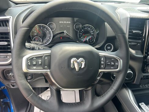 Used 2025 RAM 1500 Big Horn AWD/4WD image 24