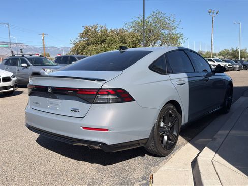 Used 2023 Honda Accord Sport image 6