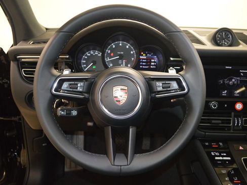 New 2026 Porsche Macan image 20