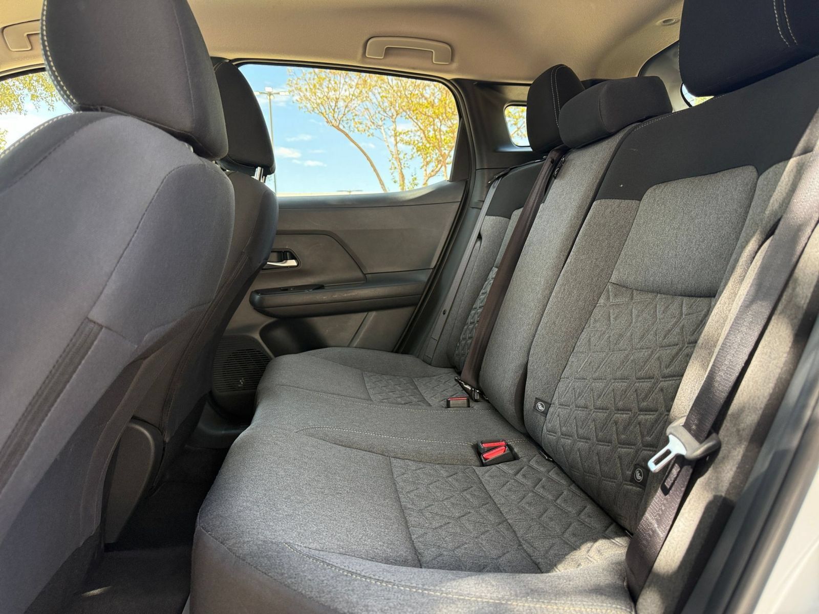 Used 2026 Nissan Kicks SV w/ Cold Weather Package AWD/4WD image 25