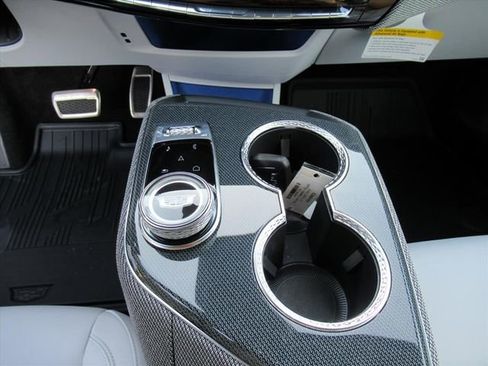 New 2026 Cadillac Optiq Sport 1 image 21