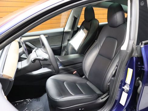 Used 2023 Tesla Model 3 Standard Range RWD image 25