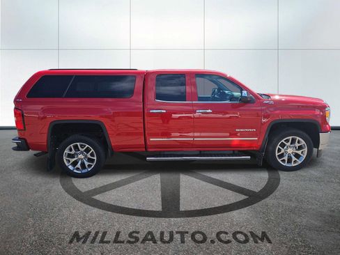 Used 2015 GMC Sierra 1500 SLT w/ SLT Preferred Package AWD/4WD image 5