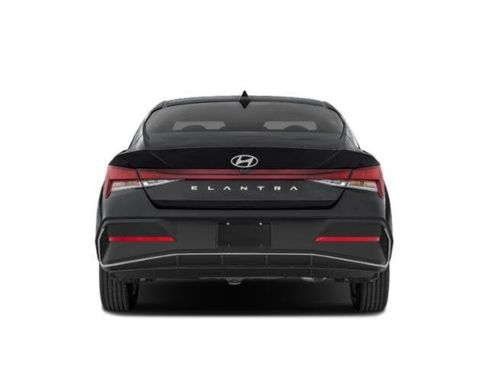 New 2026 Hyundai Elantra SE image 8