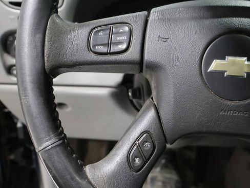 Used 2005 Chevrolet TrailBlazer LT image 30