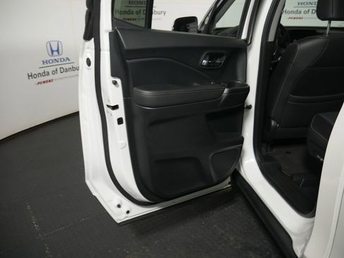 Used 2023 Honda Ridgeline RTL image 12