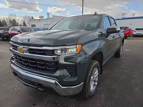 New 2026 Chevrolet Silverado 1500 LT AWD/4WD image 3