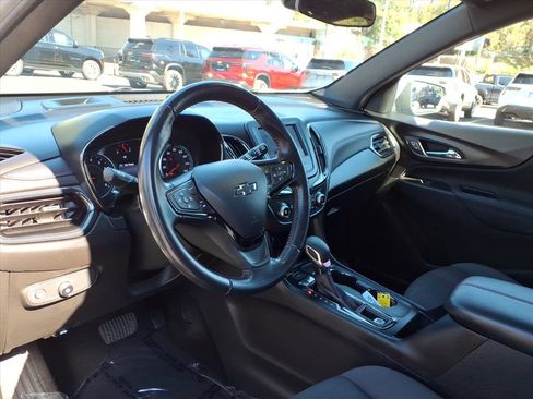 Used 2022 Chevrolet Equinox RS image 10